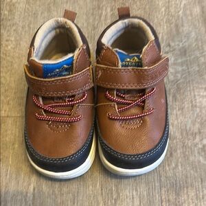 Carter's Grover Shoes 3.5M